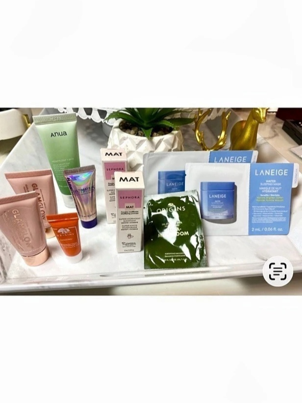 NWT 10 Piece Luxury Skincare Sample & Luxury Sizes Retails @$85